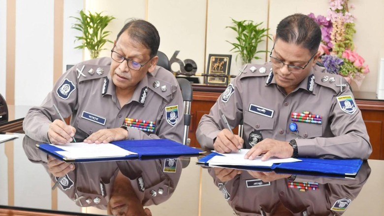 আলী হোসেন ফকির নবনিযুক্ত আইজিপি দায়িত্ব গ্রহণ